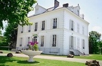 HOSTELLERIE LE CHATEL HOSTELLERIE LE CHATEL